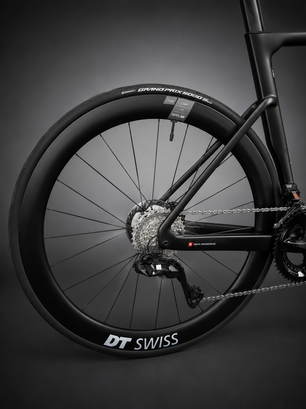 ALP-X RS2 | Vélo carbone aero | Shimano Ultegra Di2 |DT Swiss ARC | Assemblé en Suisse 
