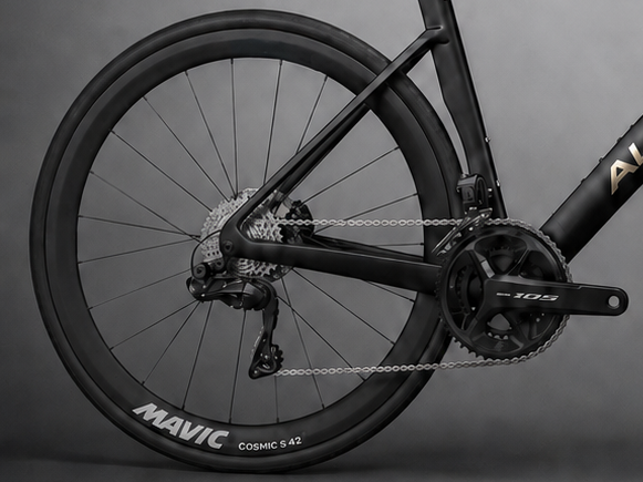 ALP-X RS3 |Aero Carbon Road Bike |Shimano 105 Di2 |Mavic COSMIC S 42 |Swiss Assembled